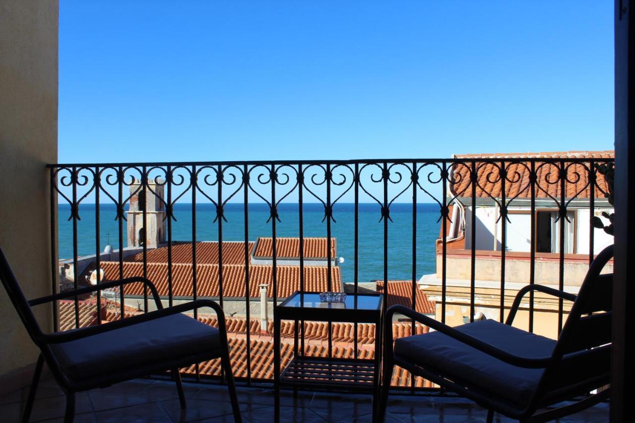 Casa Di Anna Apartment Чефалу Екстериор снимка