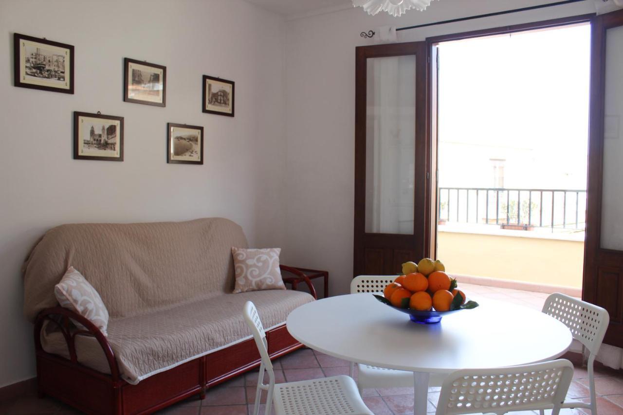 Casa Di Anna Apartment Чефалу Екстериор снимка